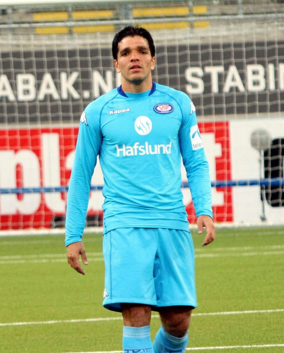 Juan Fuenmayor on the pitch during his time with Vålerenga in Norway